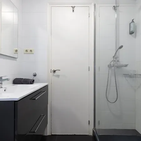 Seaview Via Augusta - Unik Vacation Apartment Tarragona